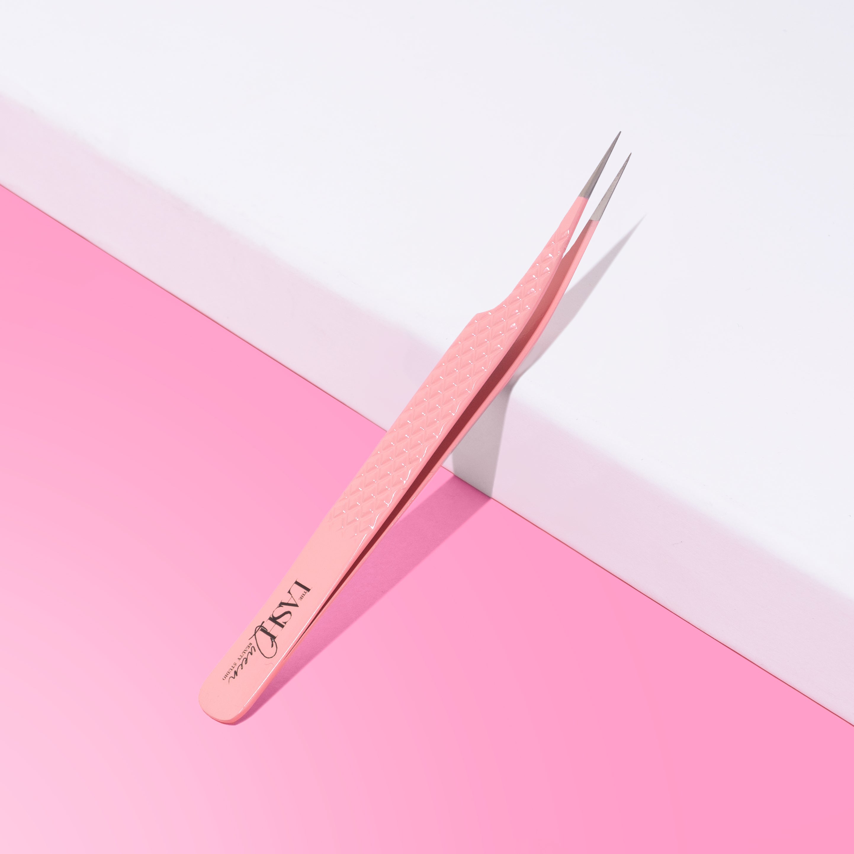bubblegum: straight tweezer