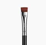 E15 Flat Definer Brush